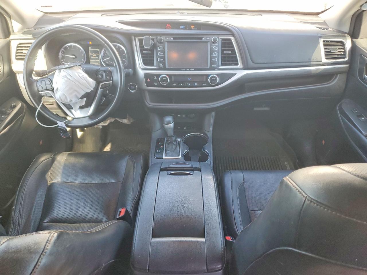 2019 TOYOTA HIGHLANDER LIMITED photo 8