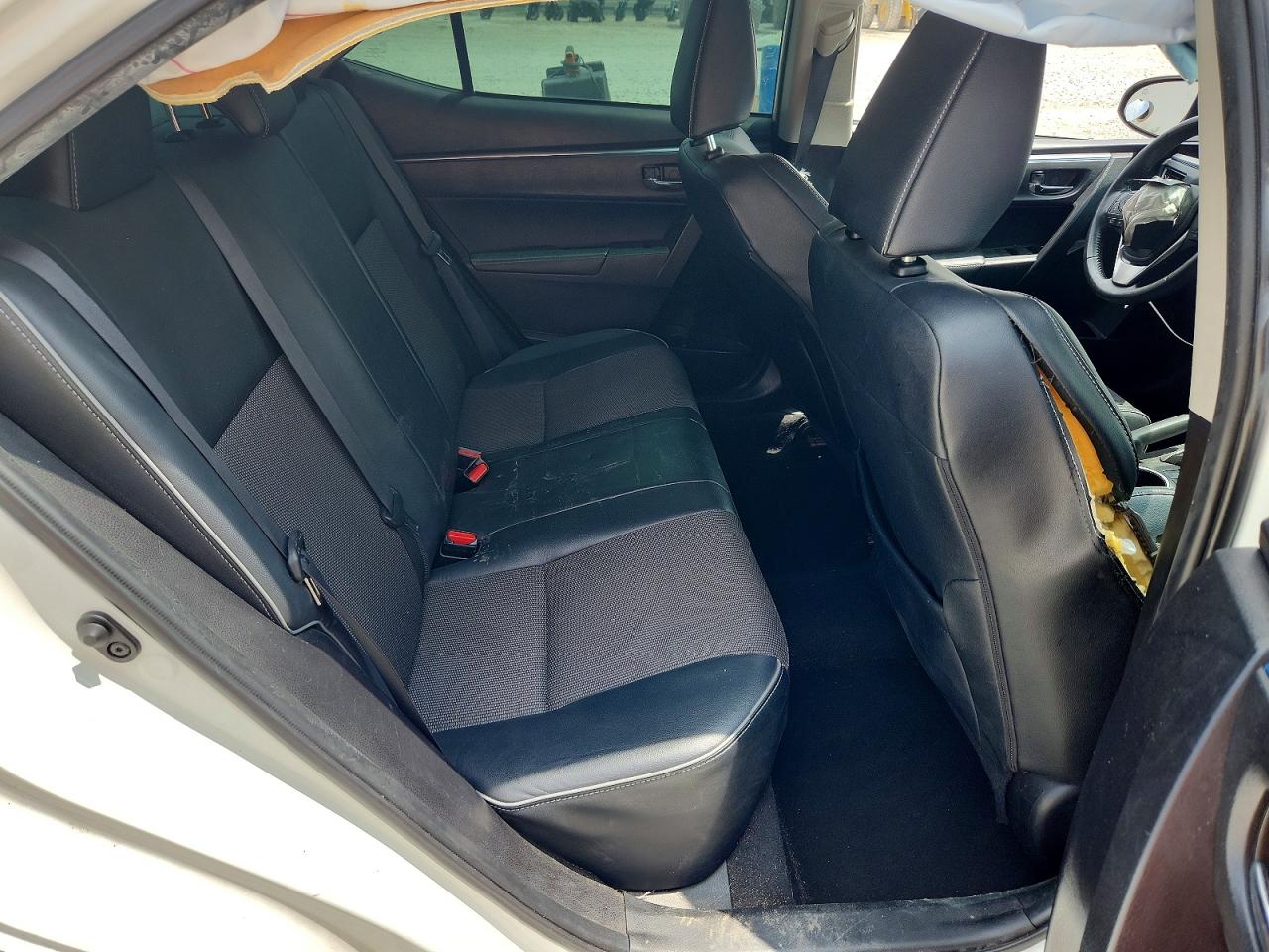 2014 TOYOTA COROLLA S PLUS photo 28