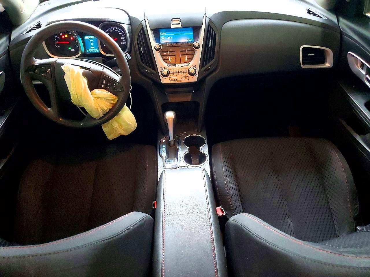 2015 CHEVROLET EQUINOX photo 15