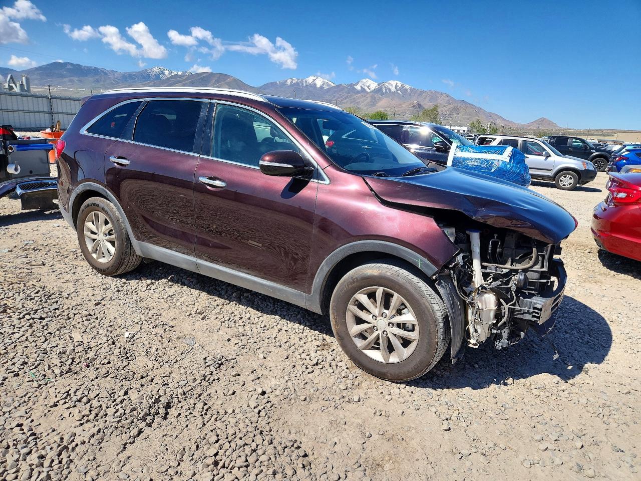 2016 KIA SORENTO LX photo 10