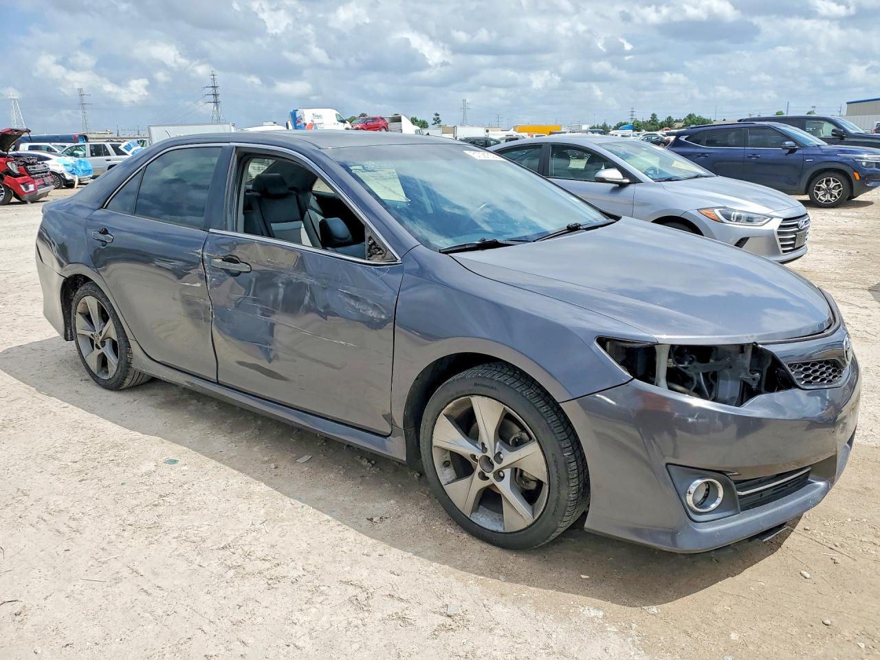 2012 TOYOTA CAMRY SE V6 photo 7