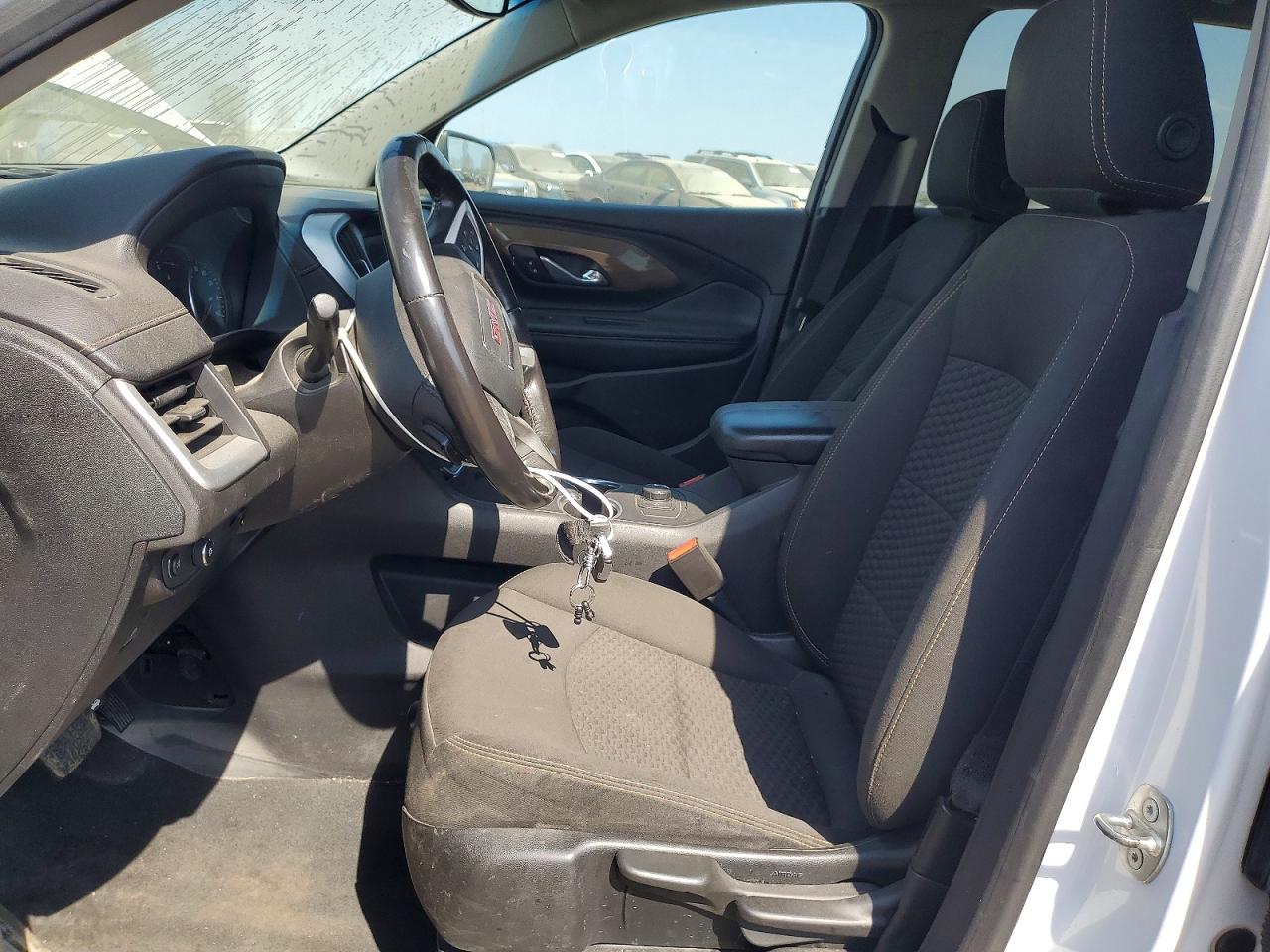 2019 GMC TERRAIN SLE photo 13