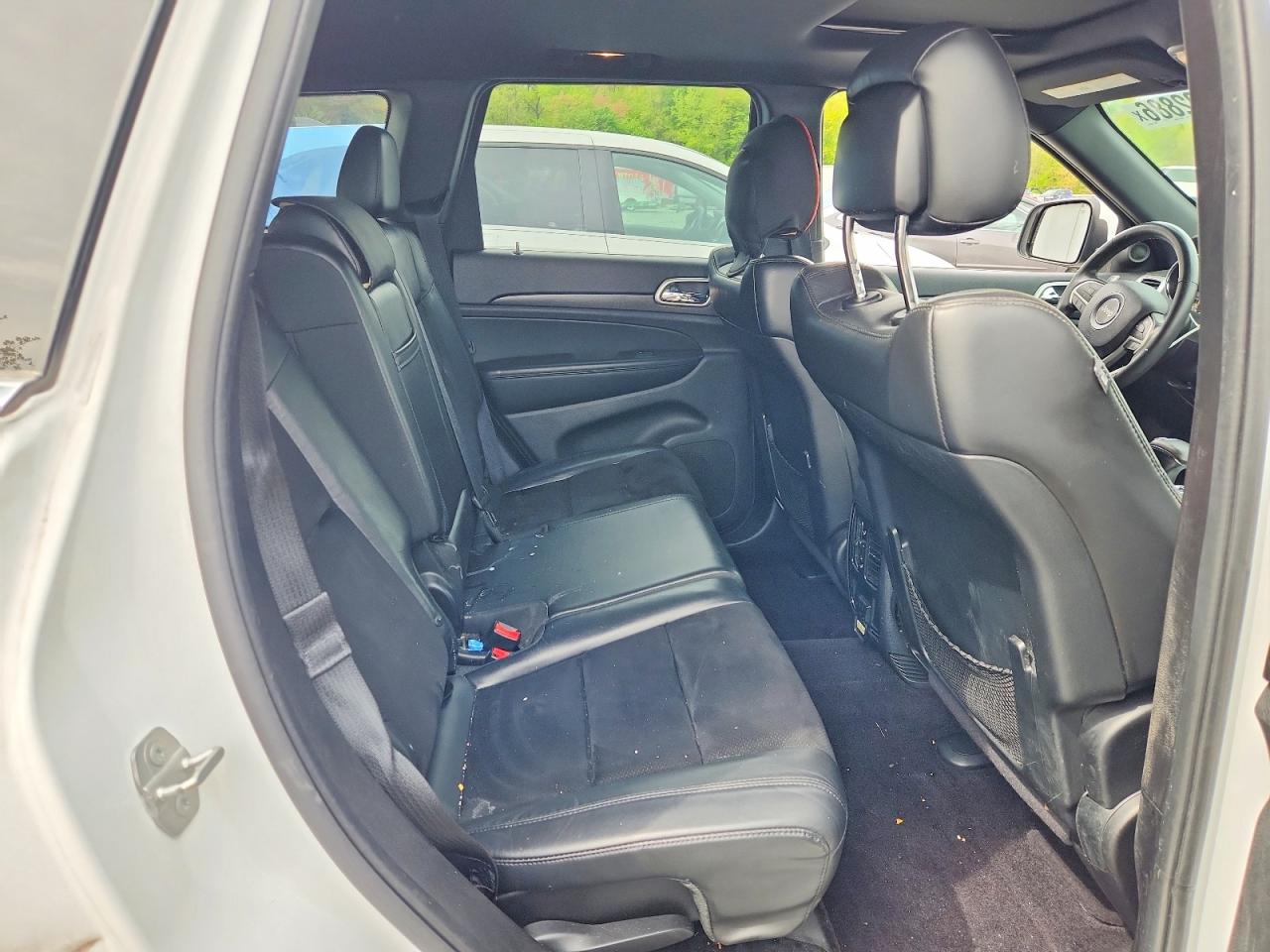 2015 JEEP GRAND CHEROKEE LAREDO photo 19