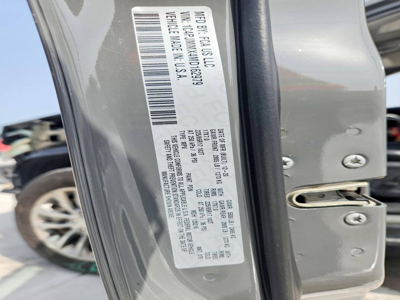 2021 JEEP CHEROKEE LATITUDE LUX photo 40