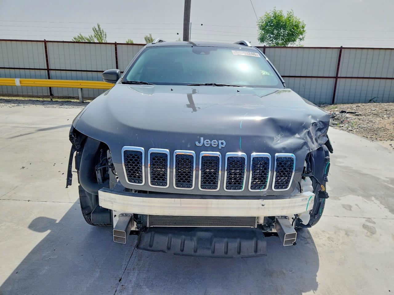 2021 JEEP CHEROKEE LATITUDE LUX photo 13