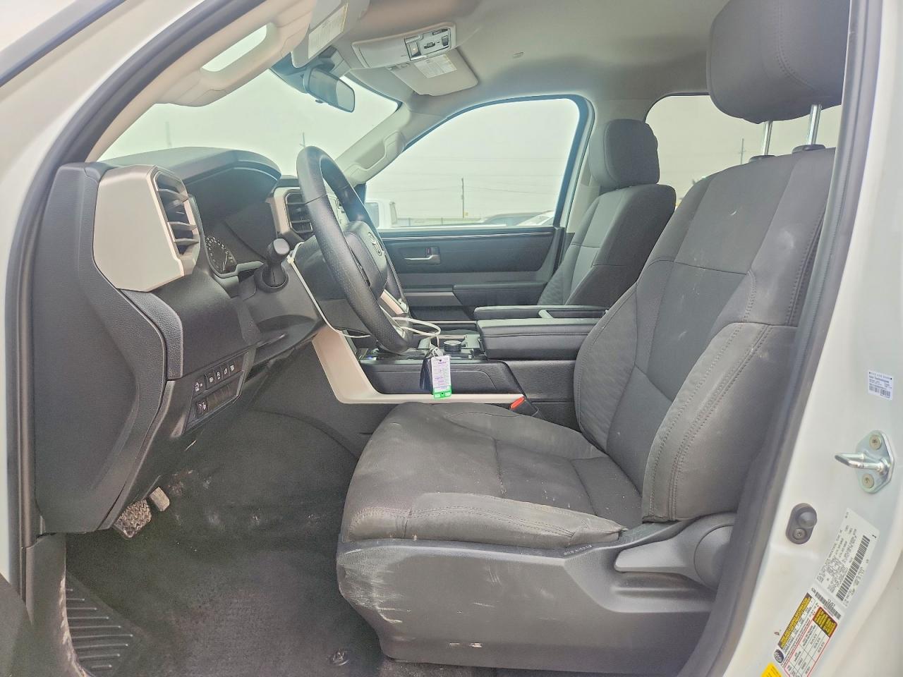 2024 TOYOTA TUNDRA SR5 photo 19