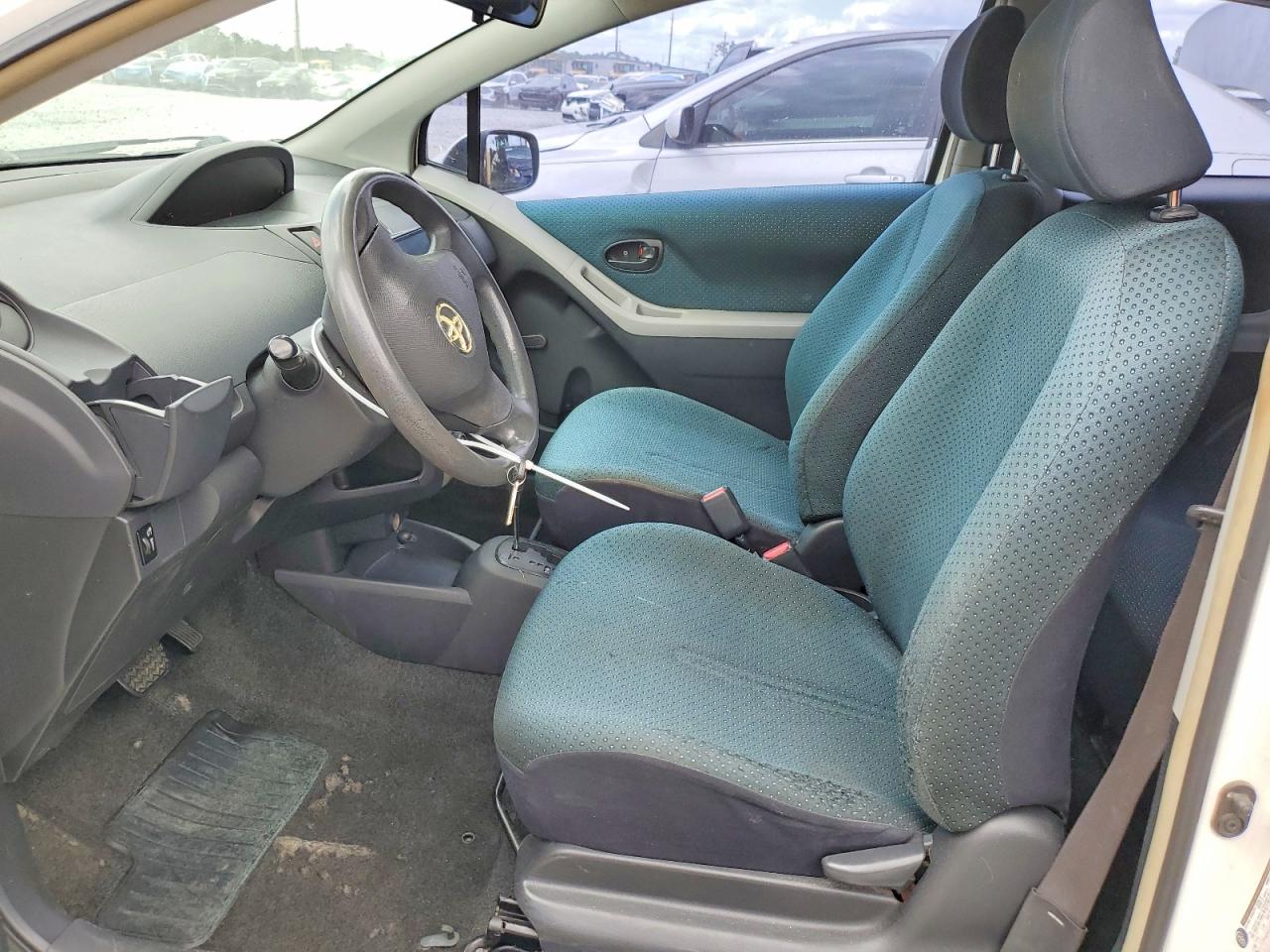2007 TOYOTA YARIS BASE photo 7