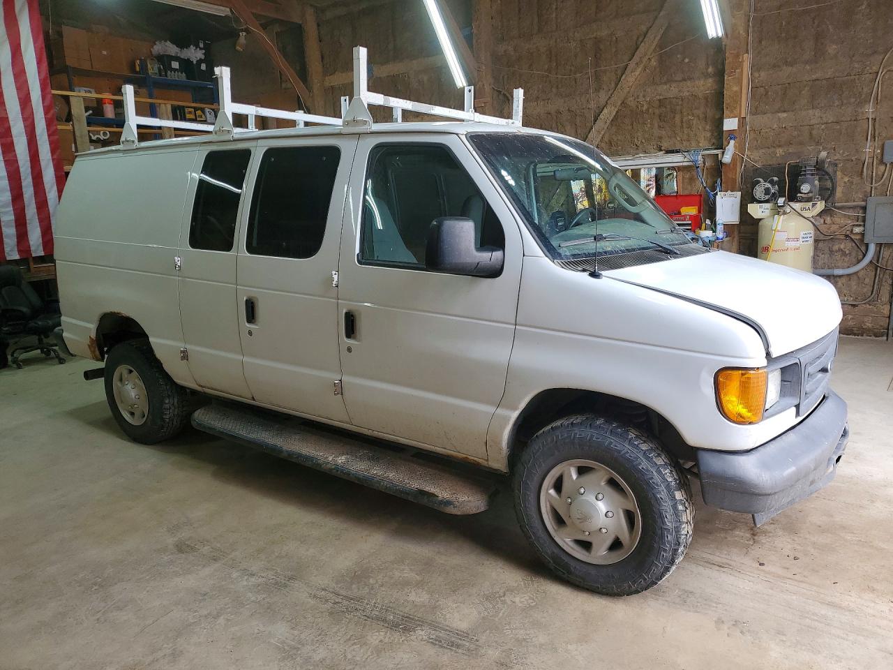 2007 FORD ECONOLINE E250 VAN photo 7