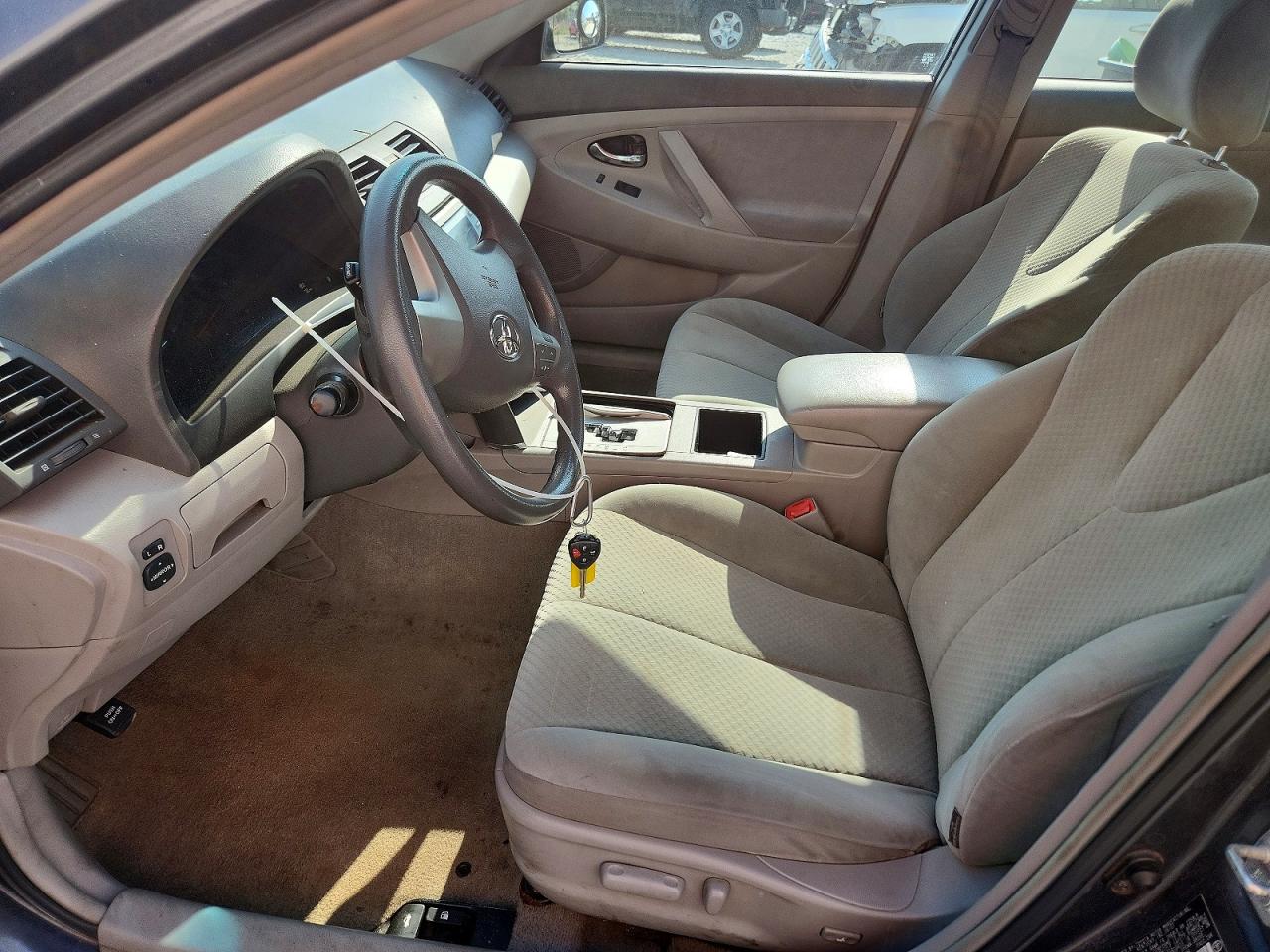 2007 TOYOTA CAMRY LE photo 13