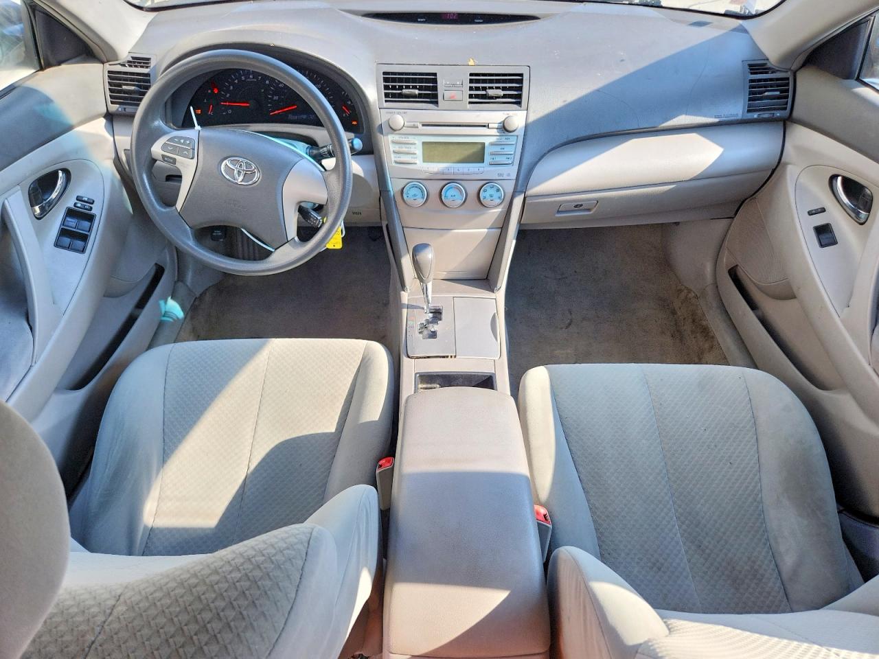 2007 TOYOTA CAMRY LE photo 15