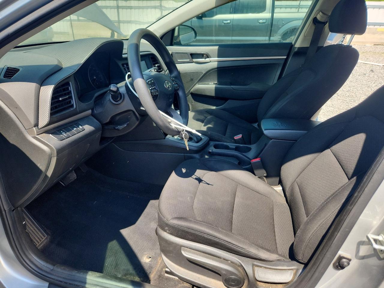 2020 HYUNDAI ELANTRA SE photo 13