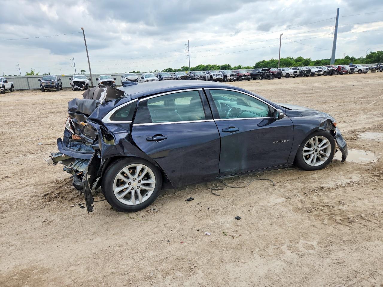 2018 CHEVROLET MALIBU LT photo 5