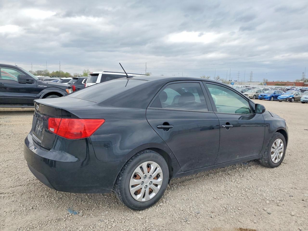 2013 KIA FORTE LX photo 7