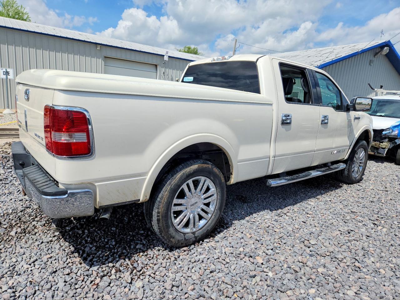 2007 LINCOLN MARK LT photo 5