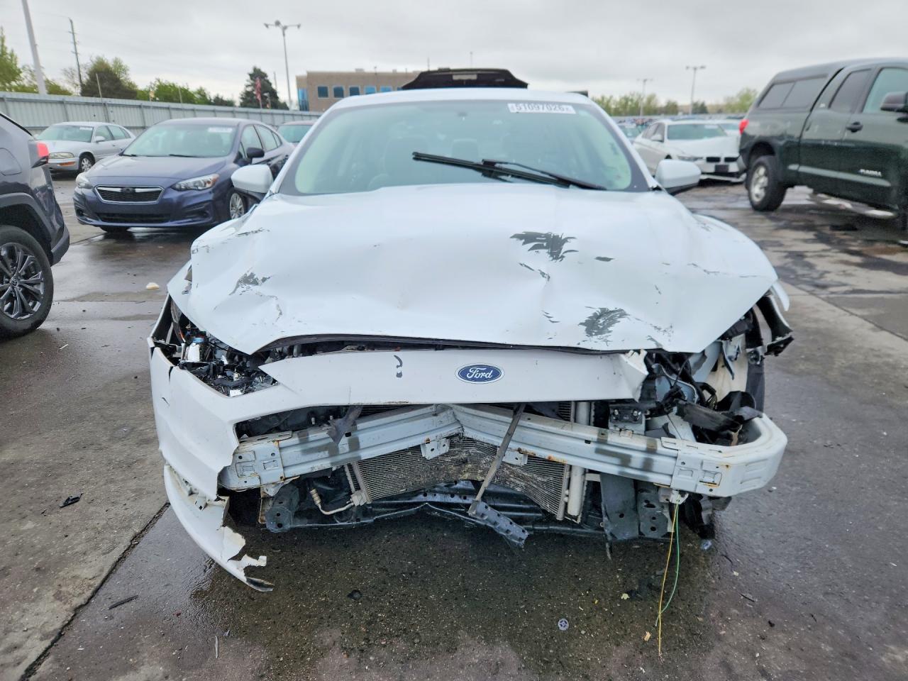 2017 FORD FUSION S photo 5