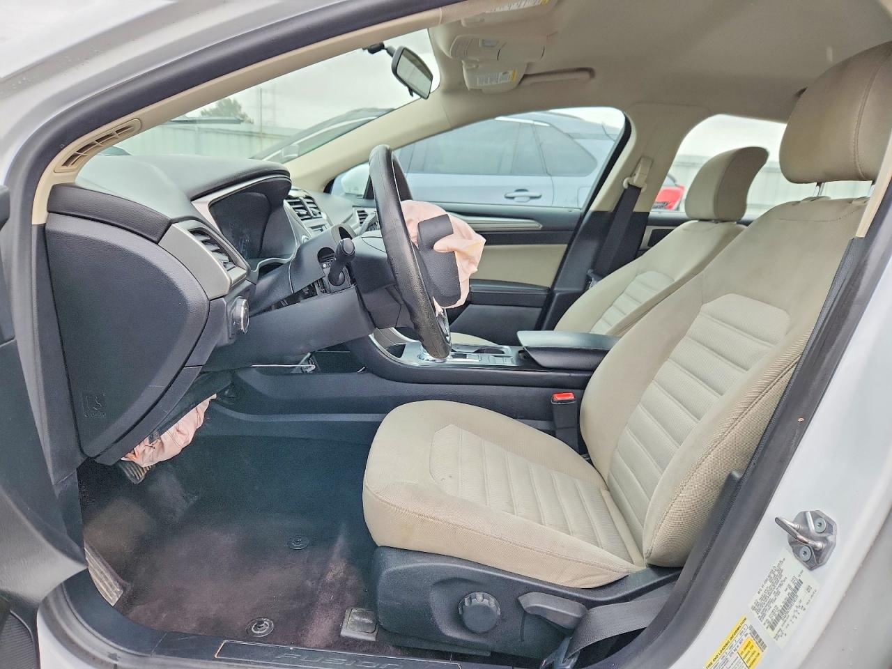 2017 FORD FUSION S photo 7