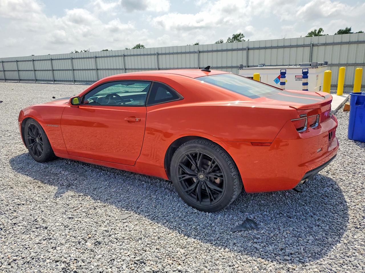 2013 CHEVROLET CAMARO LS photo 4