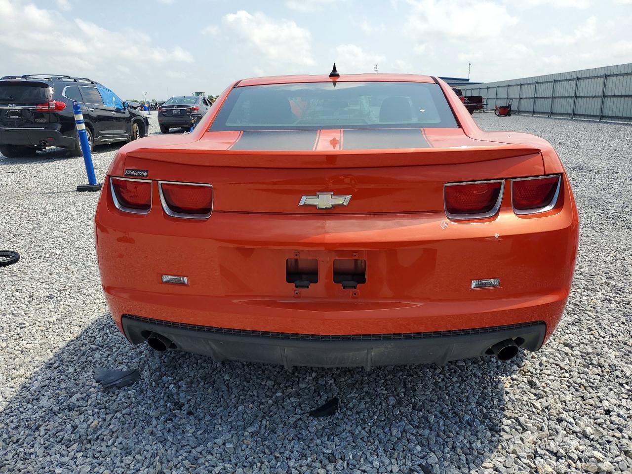 2013 CHEVROLET CAMARO LS photo 16