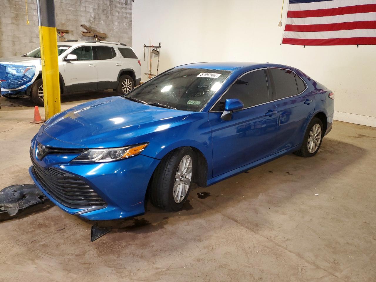 2019 TOYOTA CAMRY