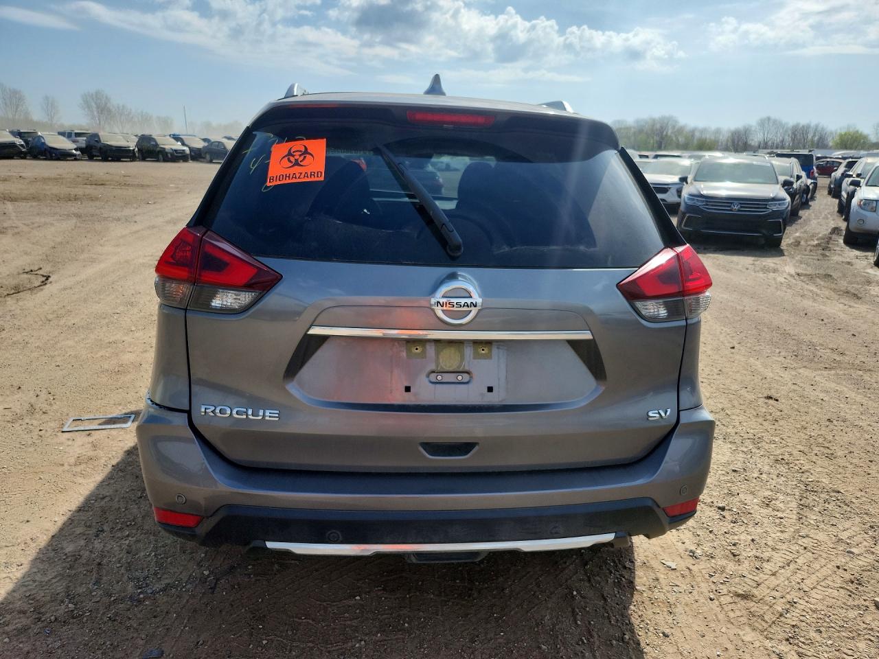 2020 NISSAN ROGUE SV photo 6