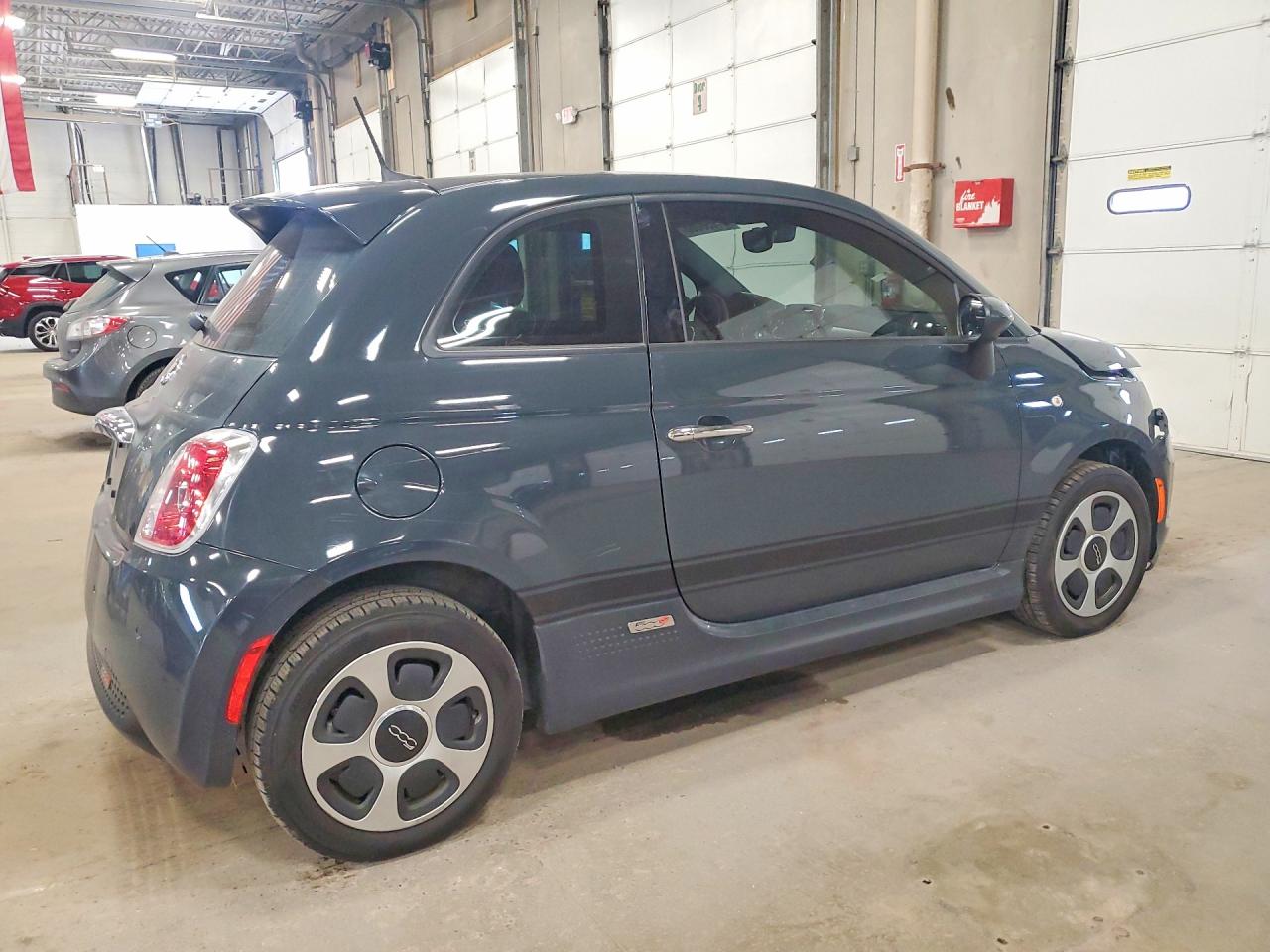 2018 FIAT 500 ELECTRIC photo 5