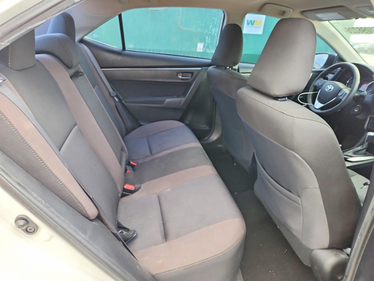 2017 TOYOTA COROLLA LE photo 19