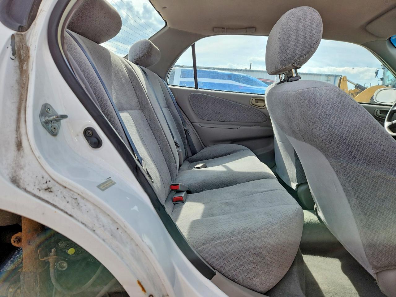 2000 TOYOTA COROLLA VE photo 19