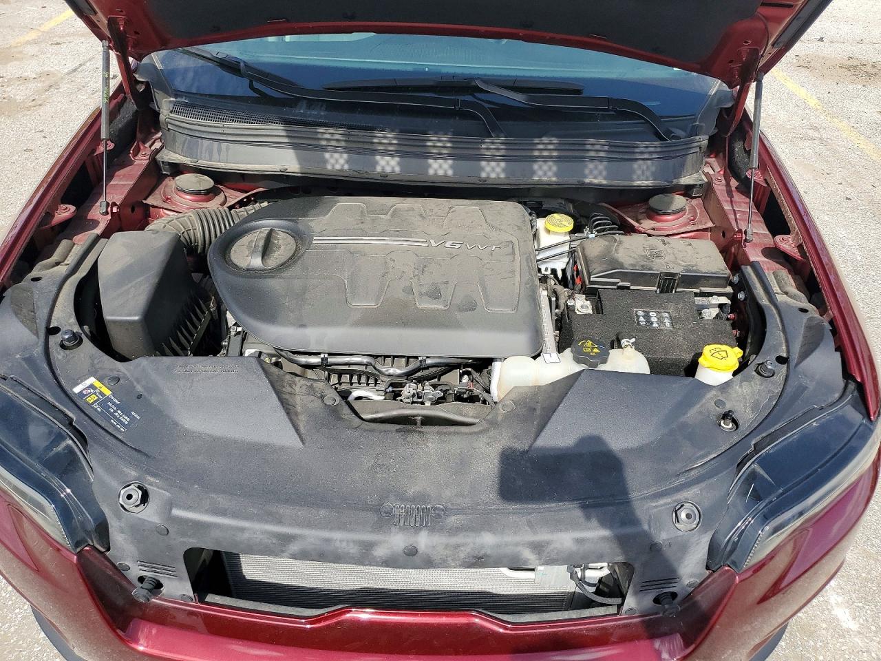 2021 JEEP CHEROKEE LATITUDE LUX photo 11