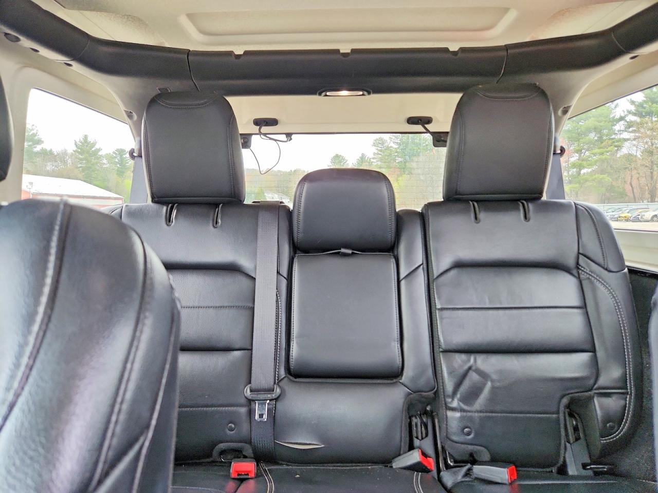 2018 JEEP WRANGLER UNLIMITED SAHARA photo 19
