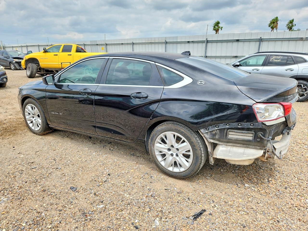 2014 CHEVROLET IMPALA LS photo 3