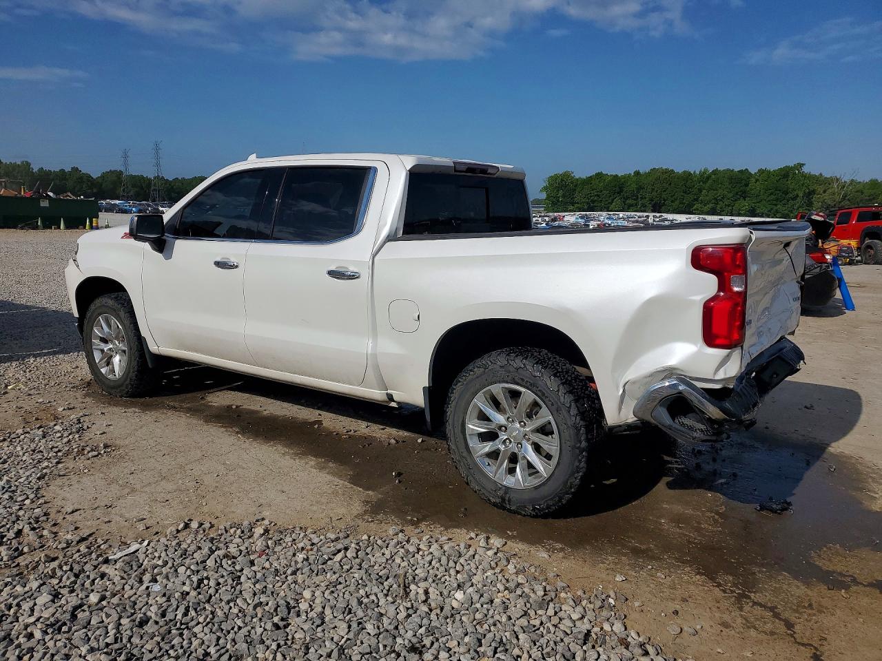 2019 CHEVROLET SILVERADO K1500 LTZ photo 4