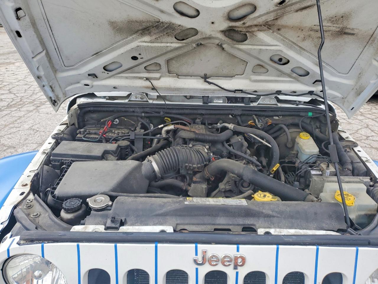2011 JEEP WRANGLER SPORT photo 11