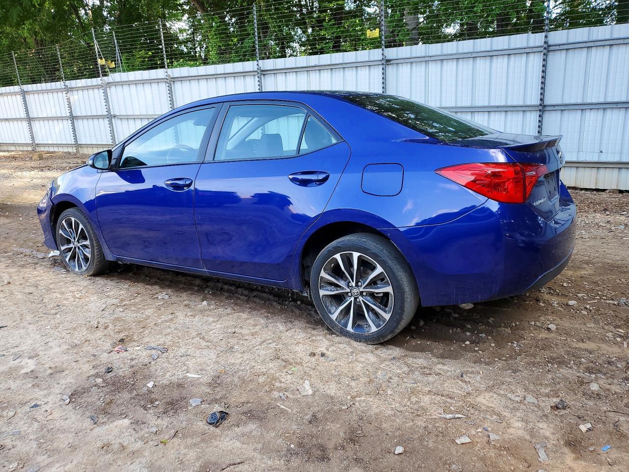 2018 TOYOTA COROLLA SE photo 2