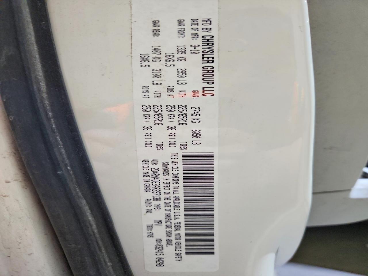 2010 DODGE GRAND CARAVAN SE photo 27