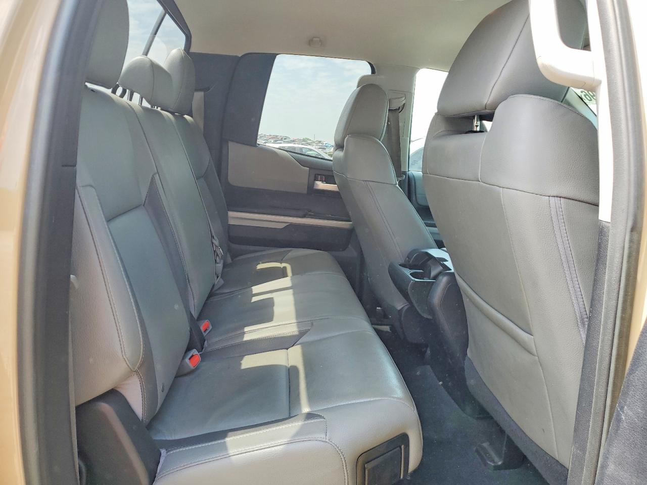 2018 TOYOTA TUNDRA DOUBLE CAB LIMITED photo 19