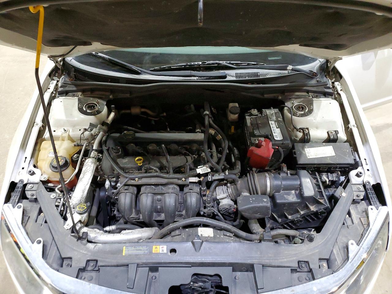 2012 FORD FUSION SE photo 31