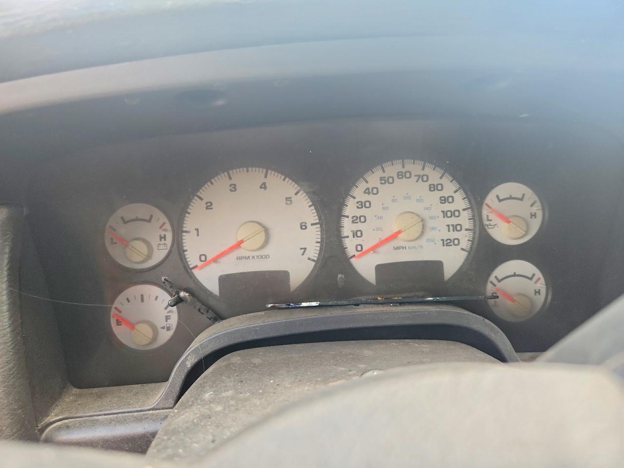 2004 DODGE RAM 1500 ST photo 17