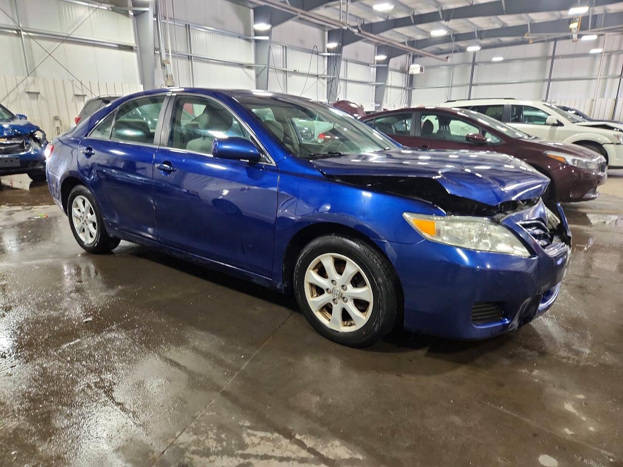 2011 TOYOTA CAMRY LE photo 7