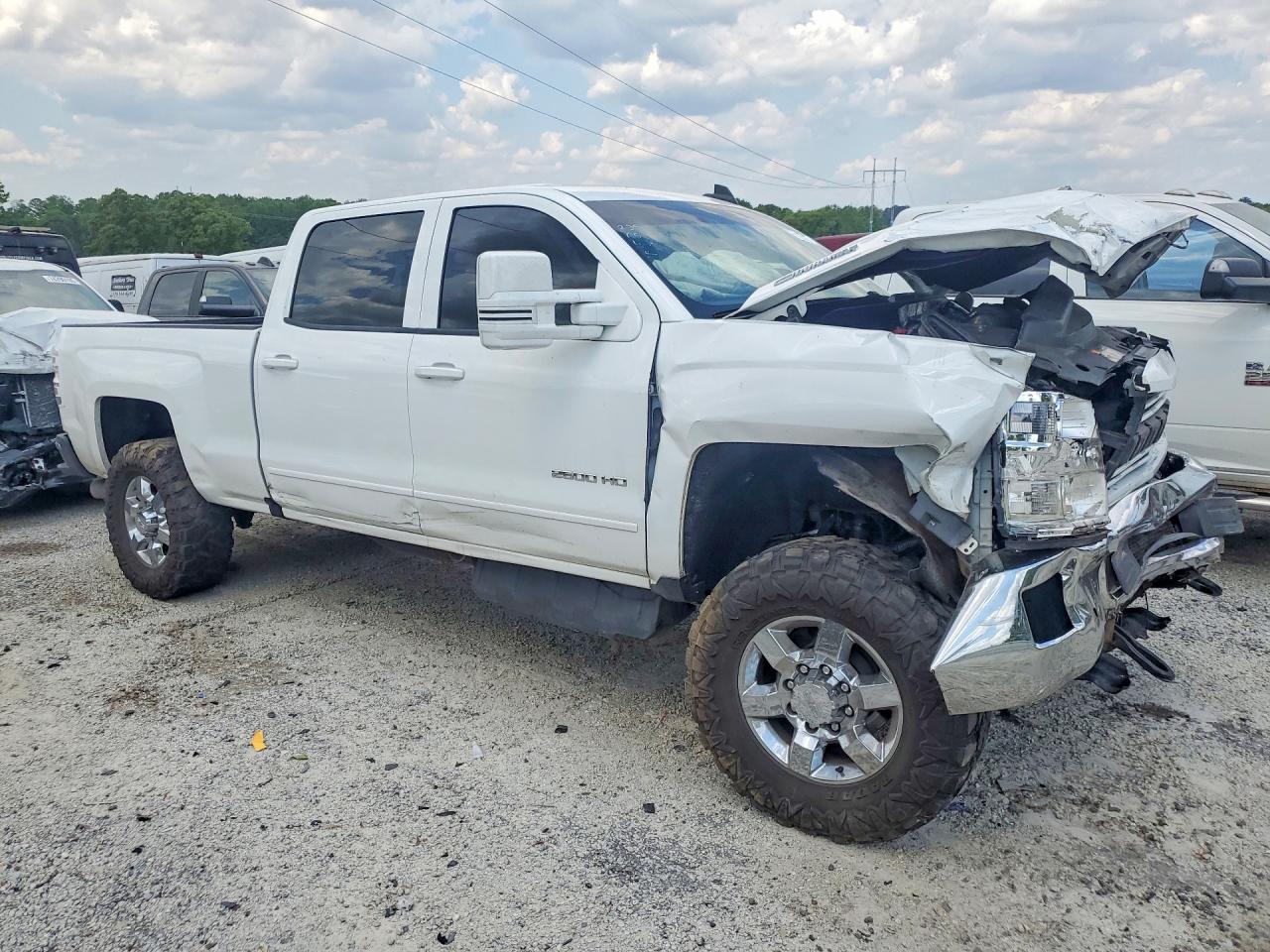 2018 CHEVROLET SILVERADO K2500 HEAVY DUTY LT photo 10