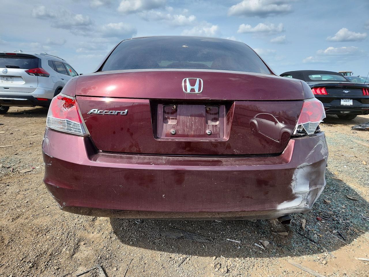2009 HONDA ACCORD LX photo 11