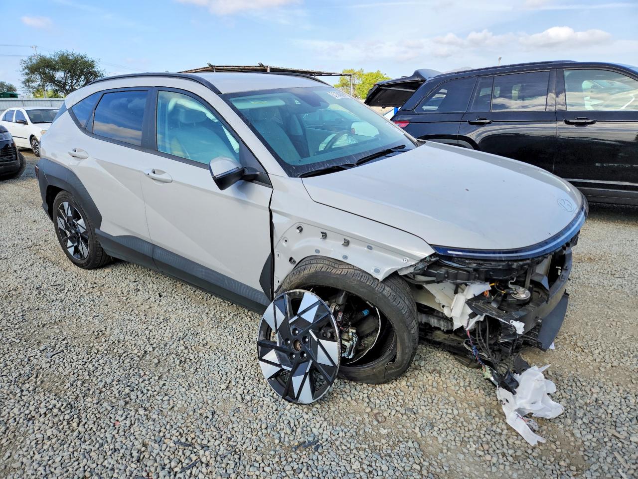 2024 HYUNDAI KONA SEL photo 7