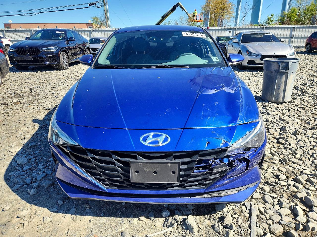 2023 HYUNDAI ELANTRA SEL photo 9