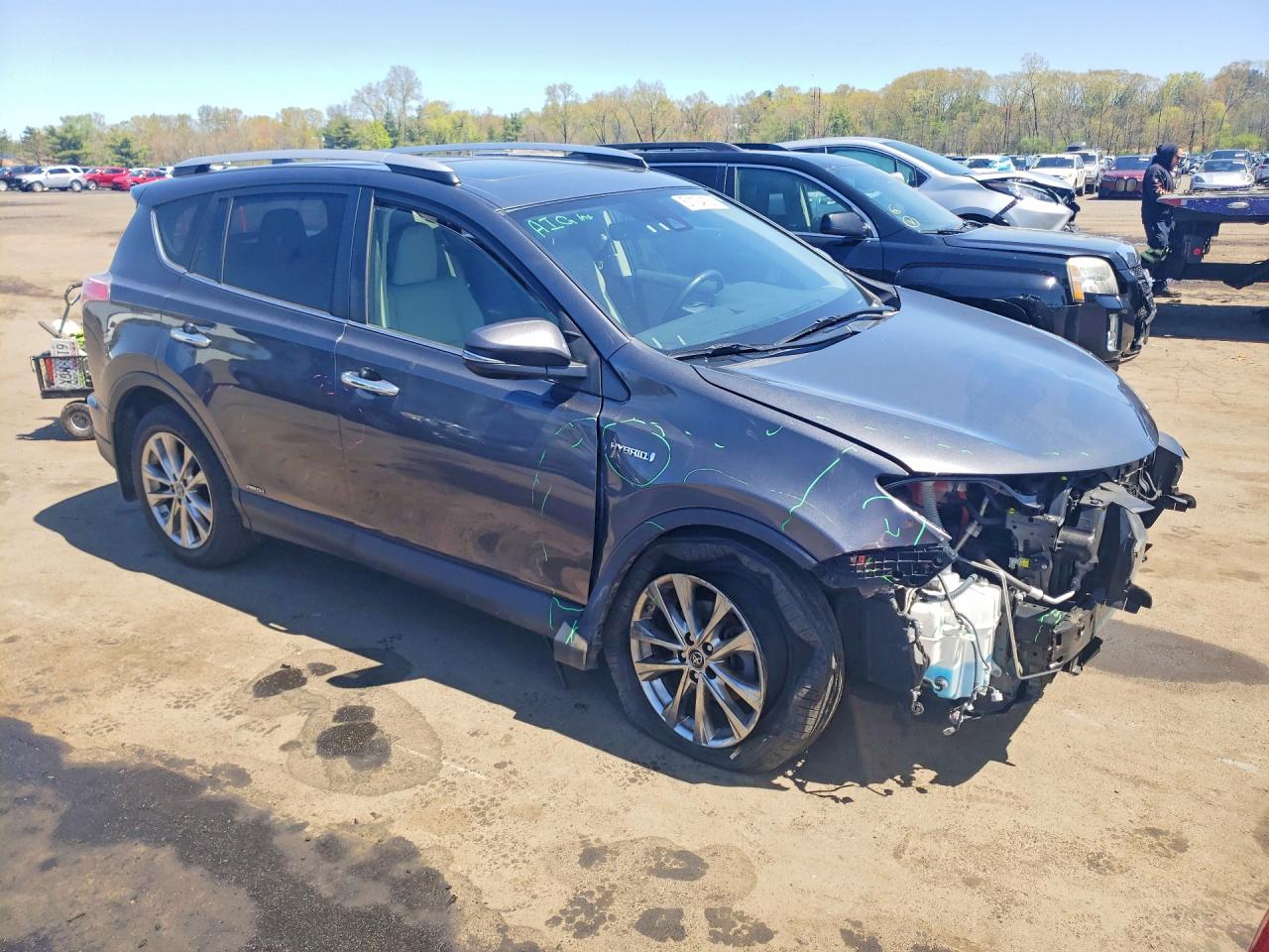 2016 TOYOTA RAV4 HV LIMITED photo 4