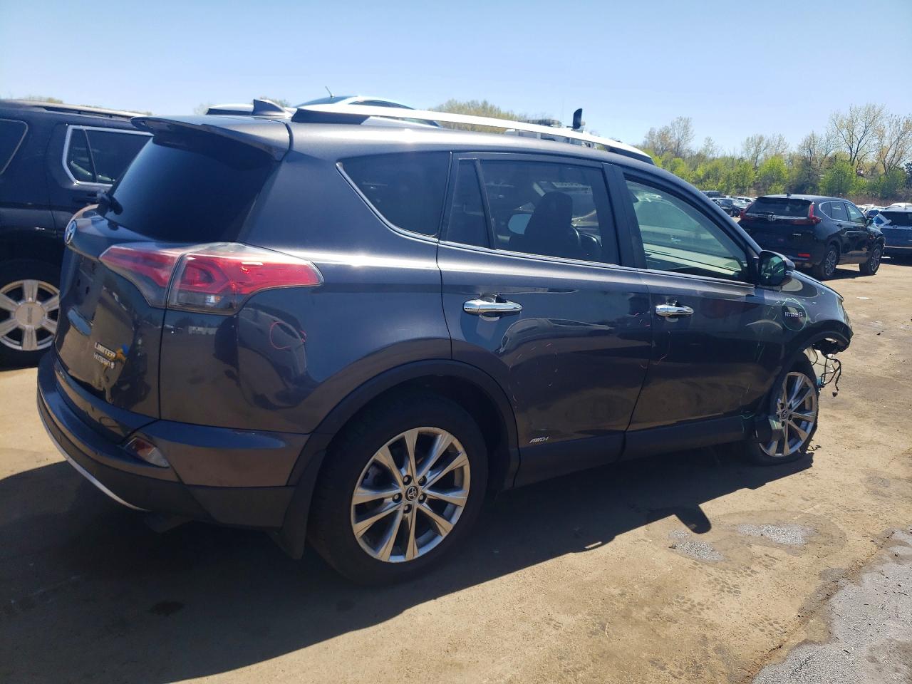 2016 TOYOTA RAV4 HV LIMITED photo 3