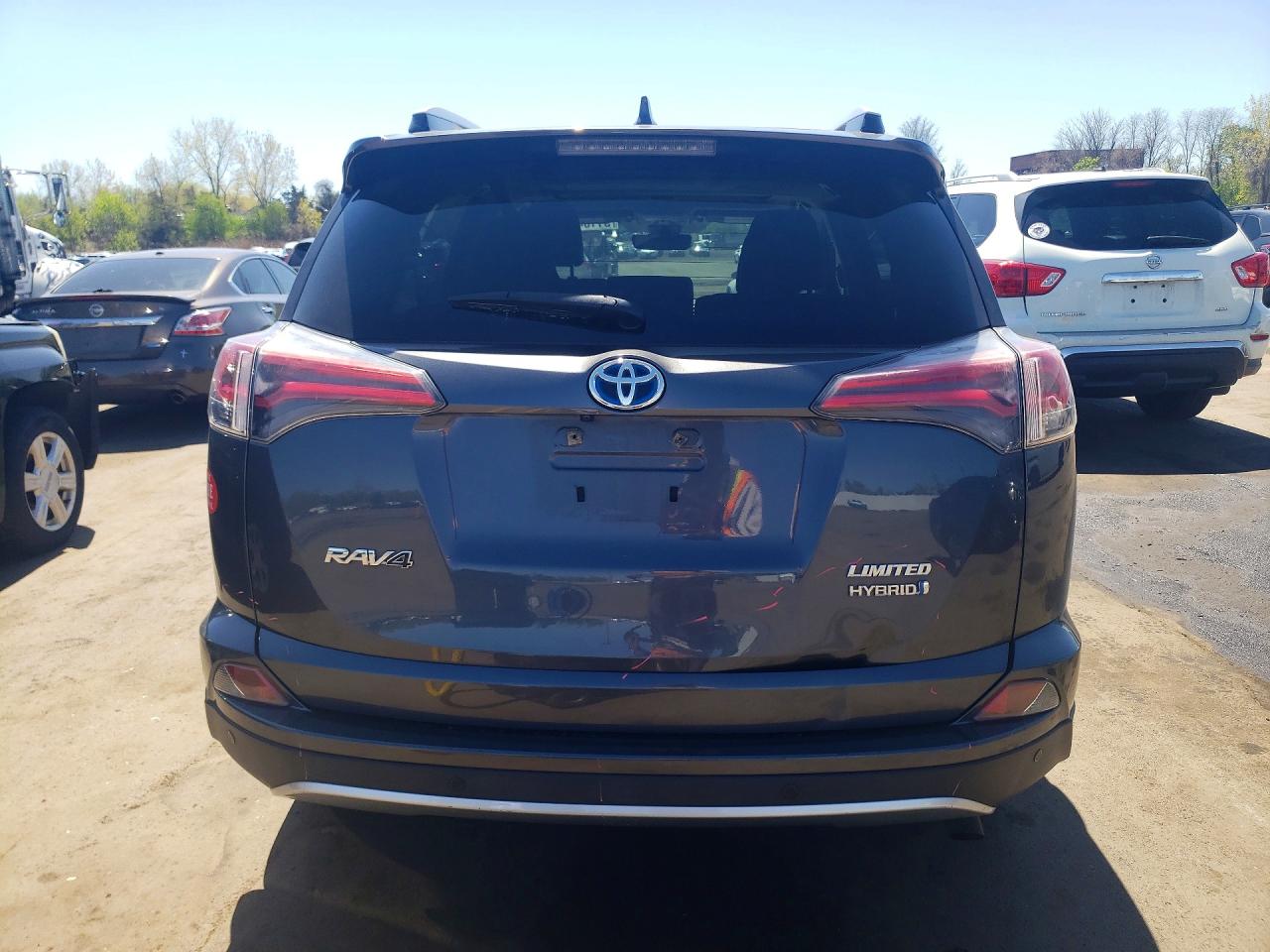 2016 TOYOTA RAV4 HV LIMITED photo 6