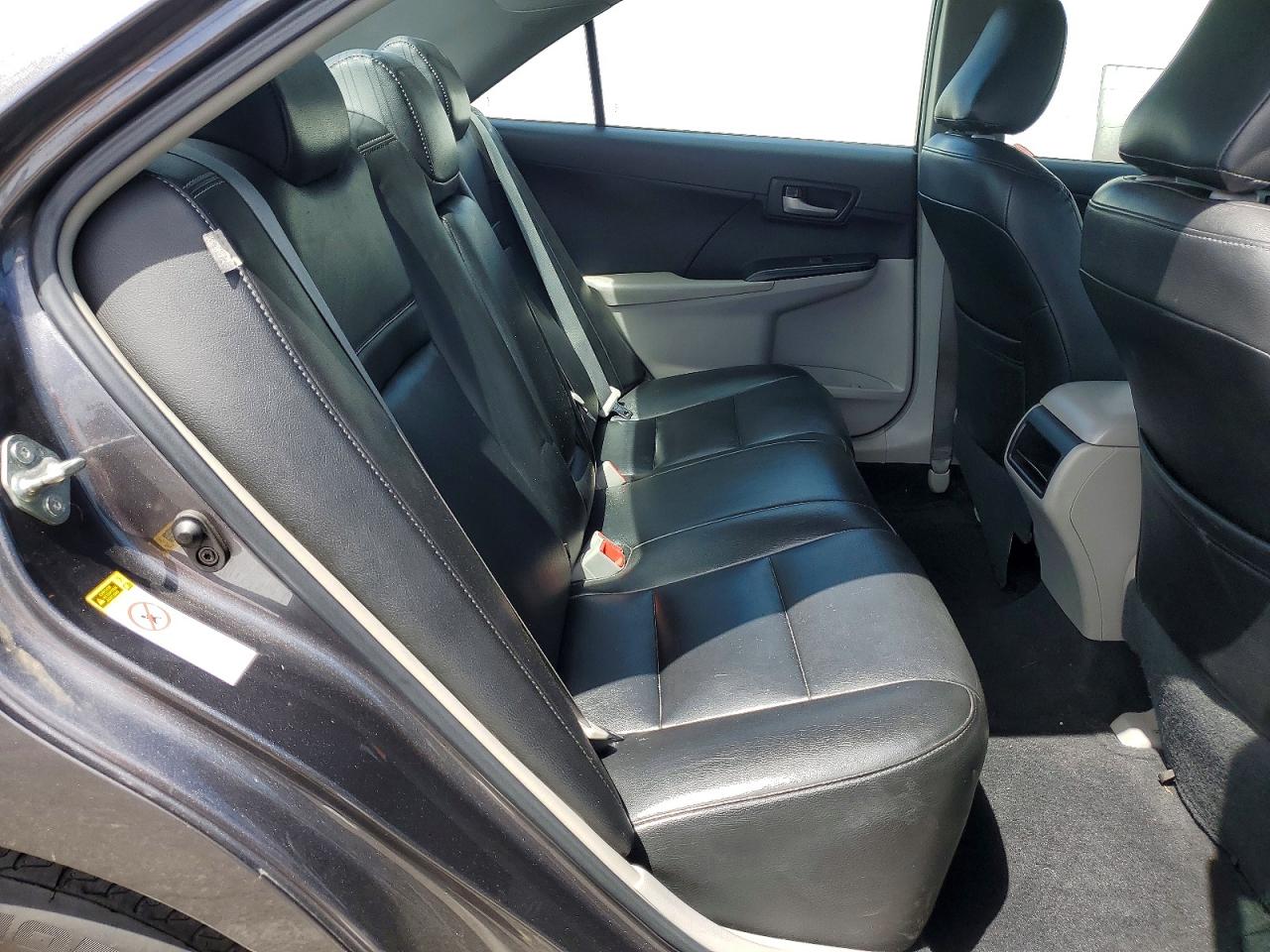 2014 TOYOTA CAMRY LE photo 19