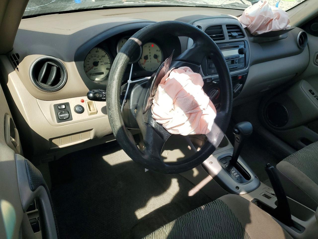 2003 TOYOTA RAV4 BASE photo 8