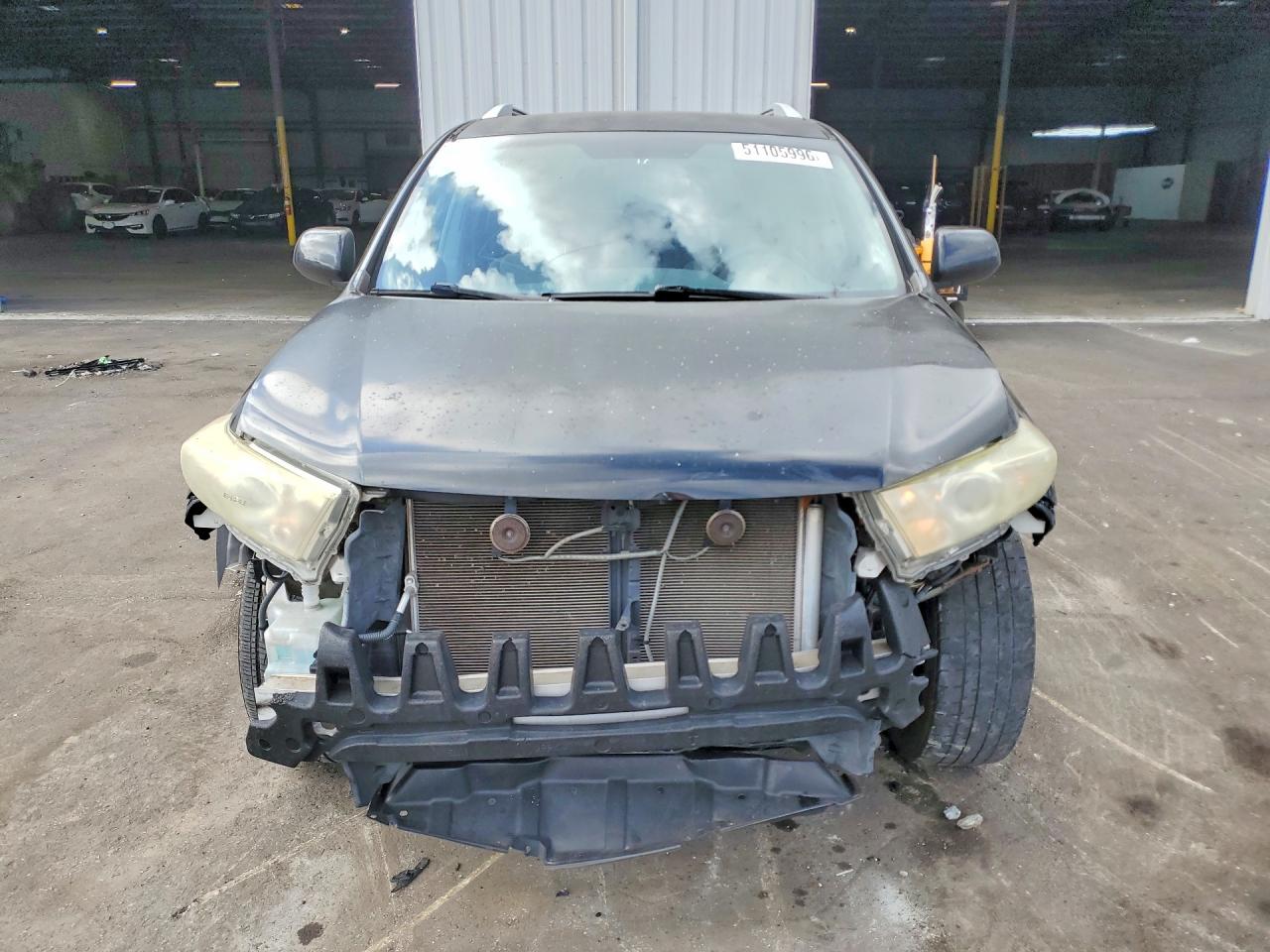 2013 TOYOTA HIGHLANDER BASE photo 5