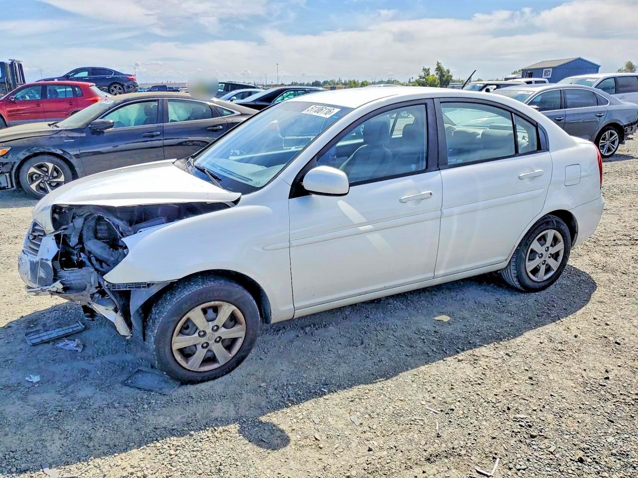 2011 HYUNDAI ACCENT