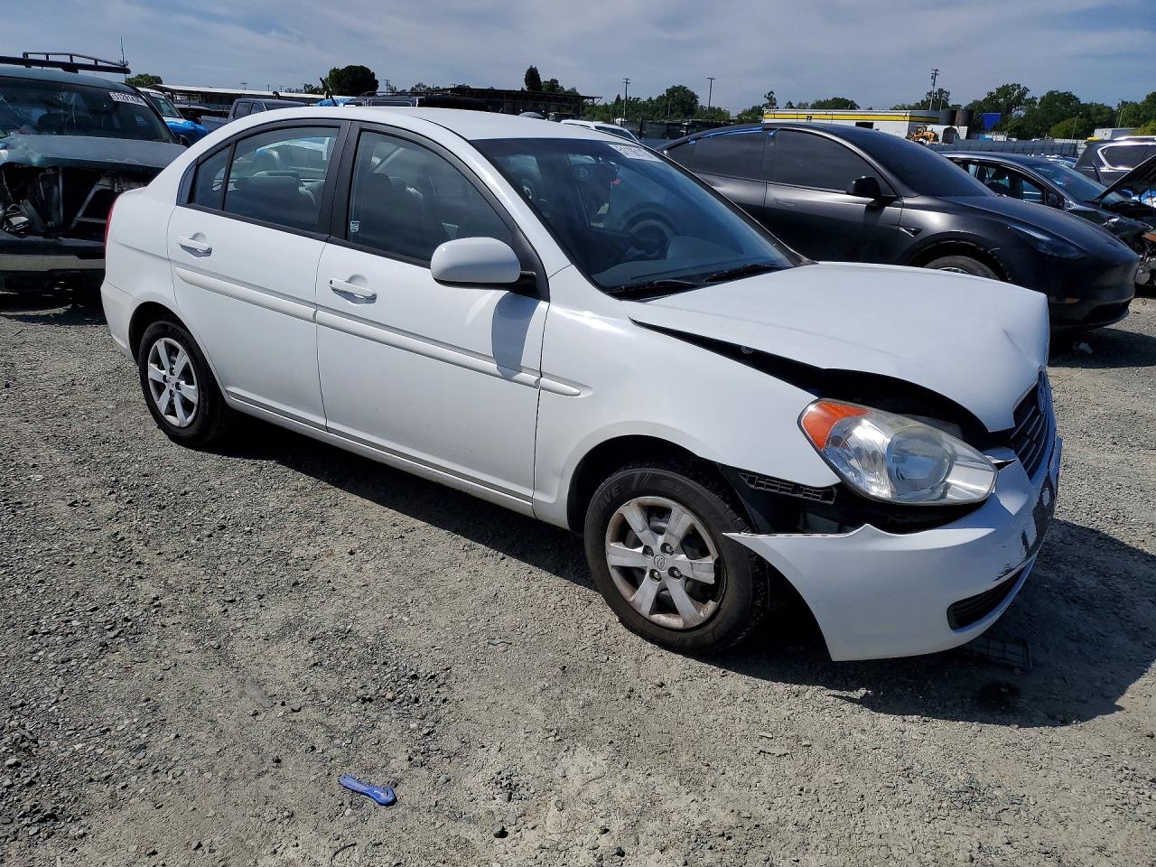 2011 HYUNDAI ACCENT GLS photo 4